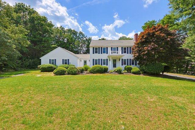 9 Northville Ave, East Bridgewater, MA 02333