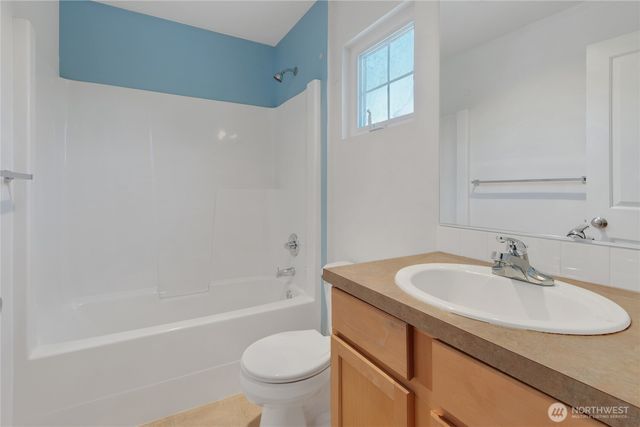 3726 Tribute Avenue E, Fife, WA 98424