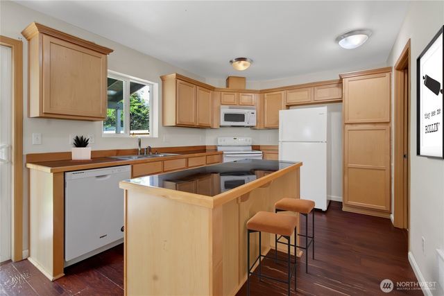 3726 Tribute Avenue E, Fife, WA 98424