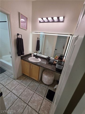 7904 Limbwood Court, Las Vegas, NV 89131