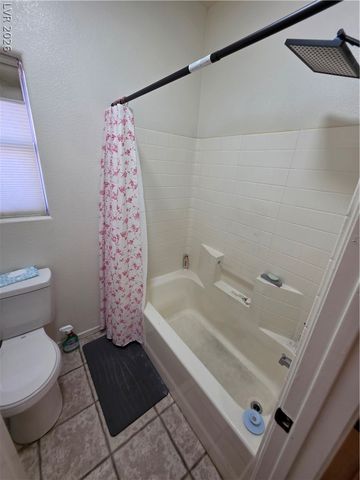 7904 Limbwood Court, Las Vegas, NV 89131