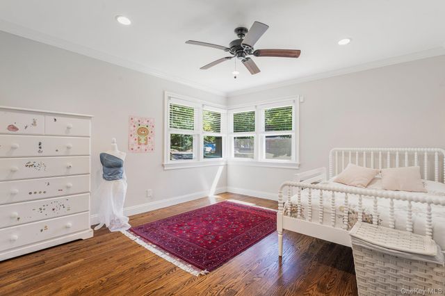 9 Rock Hill Lane, Scarsdale, NY 10583