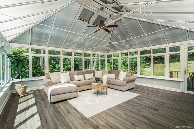 9 Rock Hill Lane, Scarsdale, NY 10583