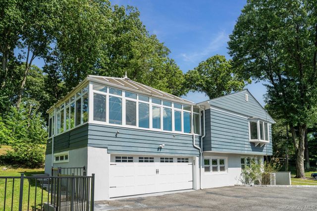 9 Rock Hill Lane, Scarsdale, NY 10583