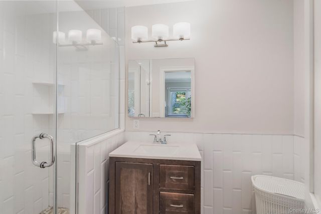 9 Rock Hill Lane, Scarsdale, NY 10583