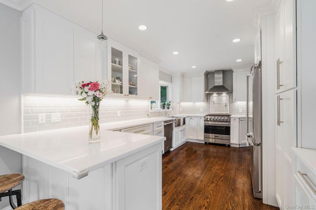 9 Rock Hill Lane, Scarsdale, NY 10583