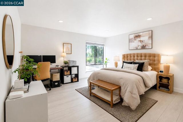 440 N Civic Dr 201, Walnut Creek, CA 94596