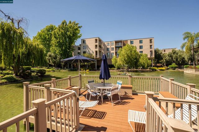 440 N Civic Dr 201, Walnut Creek, CA 94596