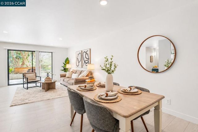 440 N Civic Dr 201, Walnut Creek, CA 94596