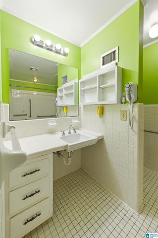 904 SHARP DRIVE, Birmingham, AL 35235