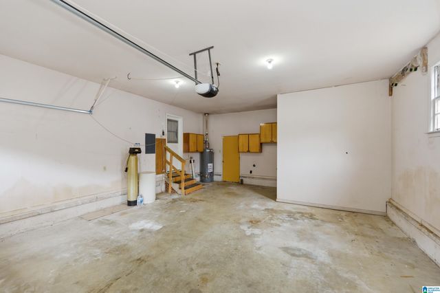 904 SHARP DRIVE, Birmingham, AL 35235