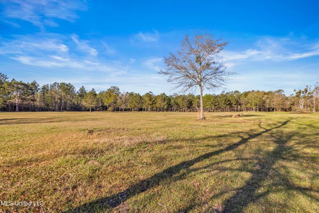 11340 County Farm Road, Gulfport, MS 39503