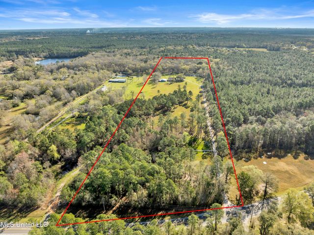 11340 County Farm Road, Gulfport, MS 39503