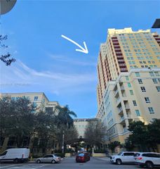 7350 SW 89th St 315S, Miami, FL 33156