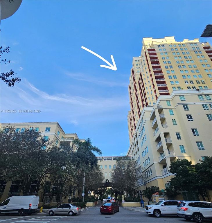 7350 SW 89th St 315S, Miami, FL 33156