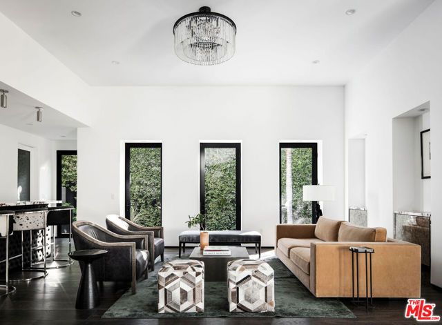 810 N Orlando Avenue, West Hollywood, CA 90069