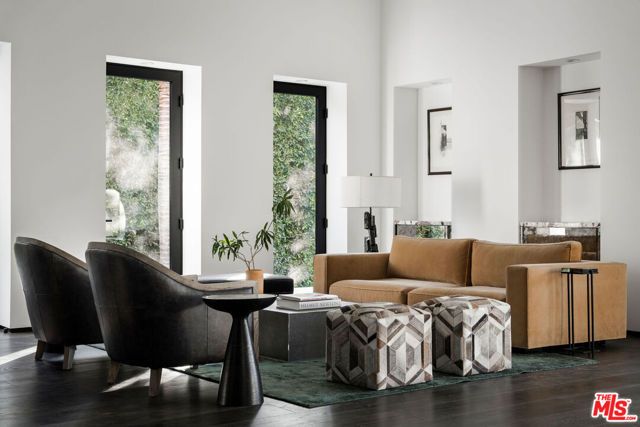 810 N Orlando Avenue, West Hollywood, CA 90069