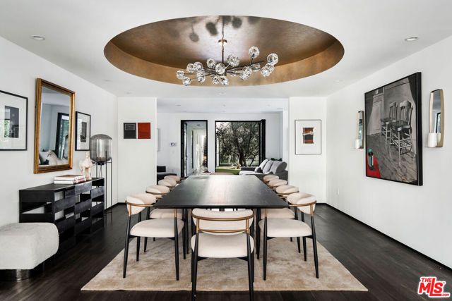 810 N Orlando Avenue, West Hollywood, CA 90069