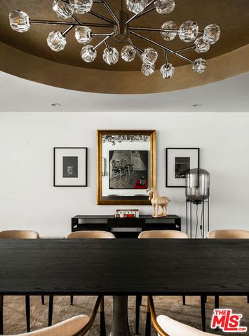 810 N Orlando Avenue, West Hollywood, CA 90069