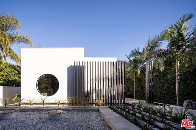 810 N Orlando Avenue, West Hollywood, CA 90069