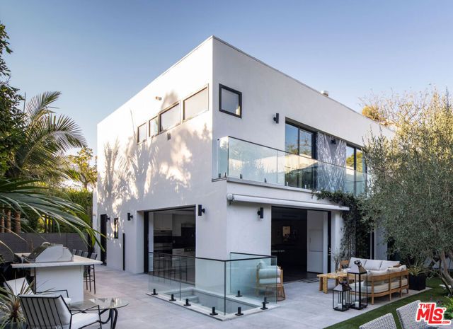 810 N Orlando Avenue, West Hollywood, CA 90069