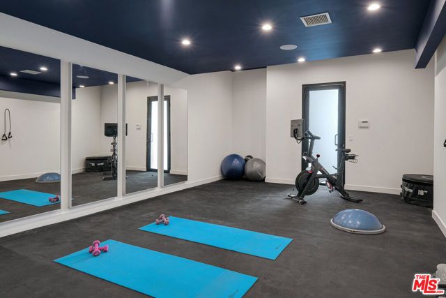 810 N Orlando Avenue, West Hollywood, CA 90069