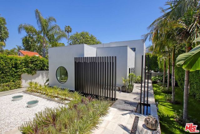 810 N Orlando Avenue, West Hollywood, CA 90069