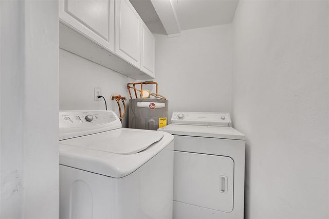 3280 NE 15th Ave, Oakland Park, FL 33334