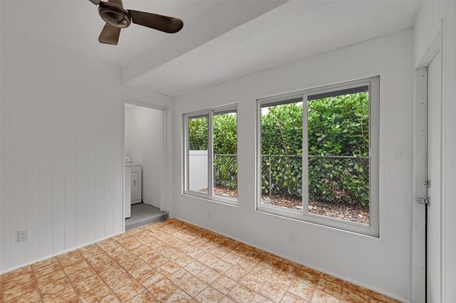 3280 NE 15th Ave, Oakland Park, FL 33334