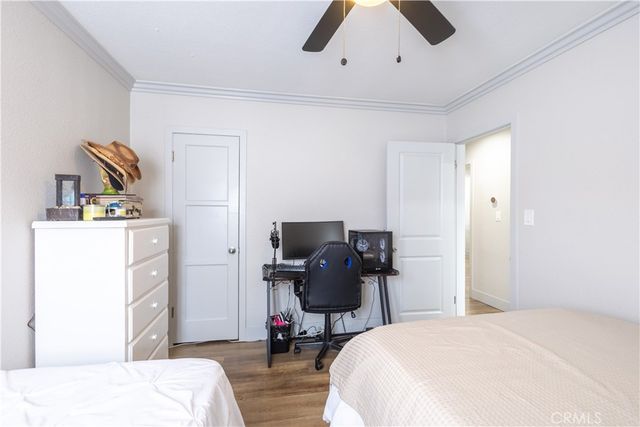 2121 Valencia, Santa Ana, CA 92706