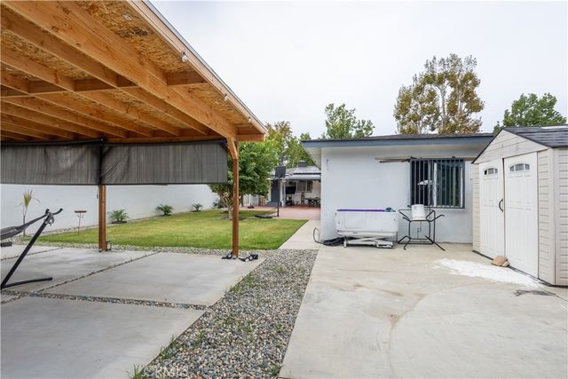 2121 Valencia, Santa Ana, CA 92706