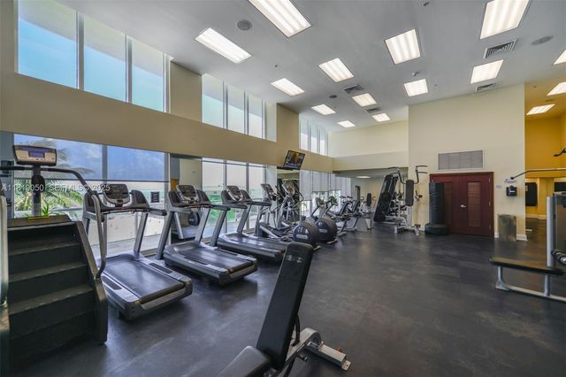 16699 Collins Avenue 2107, Sunny Isles Beach, FL 33160