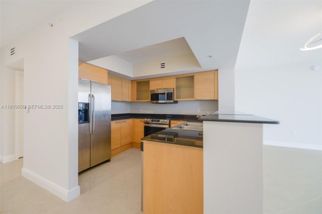 16699 Collins Avenue 2107, Sunny Isles Beach, FL 33160