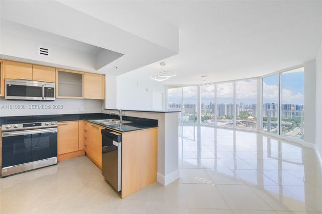 16699 Collins Avenue 2107, Sunny Isles Beach, FL 33160