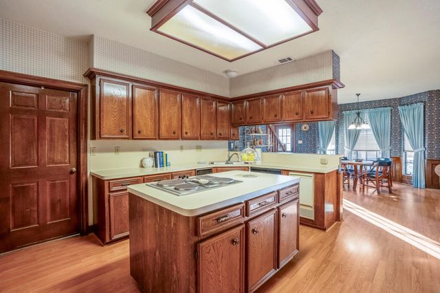 8417 Crescent Wood Lane, Spring, TX 77379