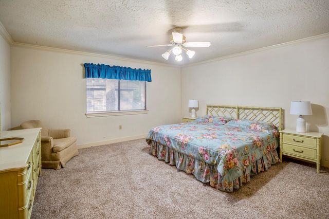8417 Crescent Wood Lane, Spring, TX 77379
