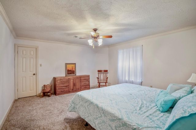 8417 Crescent Wood Lane, Spring, TX 77379