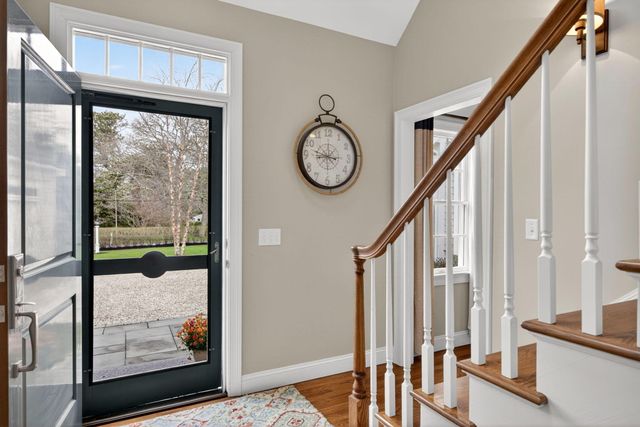 8 Captains Walk, North Chatham, MA 02650