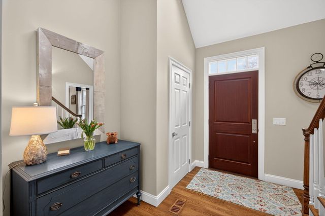 8 Captains Walk, North Chatham, MA 02650