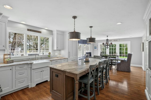 8 Captains Walk, North Chatham, MA 02650