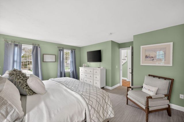 8 Captains Walk, North Chatham, MA 02650