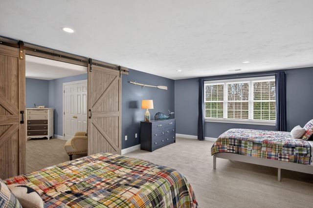 8 Captains Walk, North Chatham, MA 02650