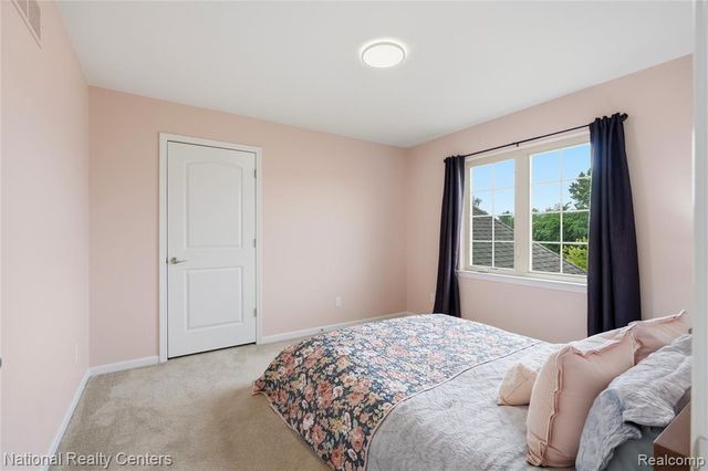 52347 Ferndale Drive, Northville, MI 48167