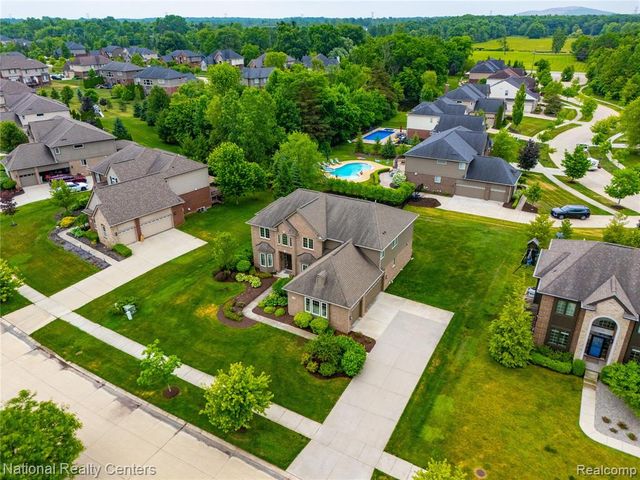 52347 Ferndale Drive, Northville, MI 48167