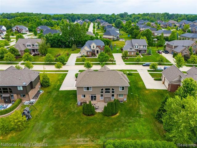 52347 Ferndale Drive, Northville, MI 48167