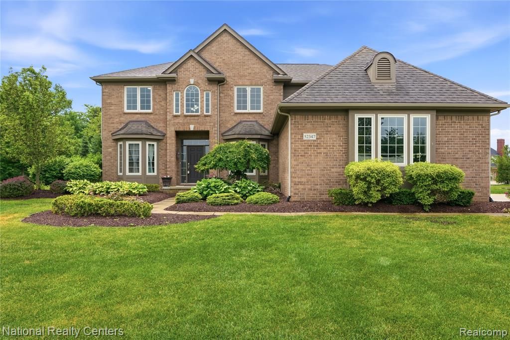 52347 Ferndale Drive, Northville, MI 48167