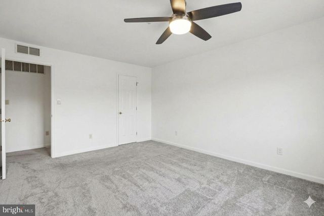6 WESTWOOD CT, Enola, PA 17025