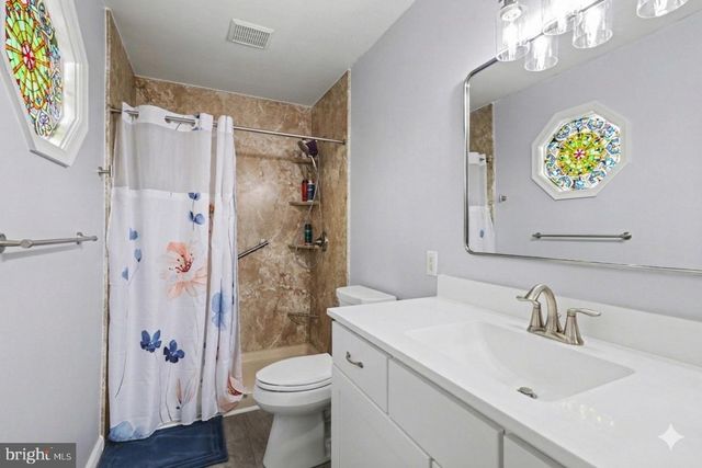 6 WESTWOOD CT, Enola, PA 17025