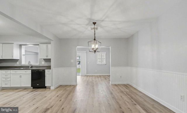 6 WESTWOOD CT, Enola, PA 17025