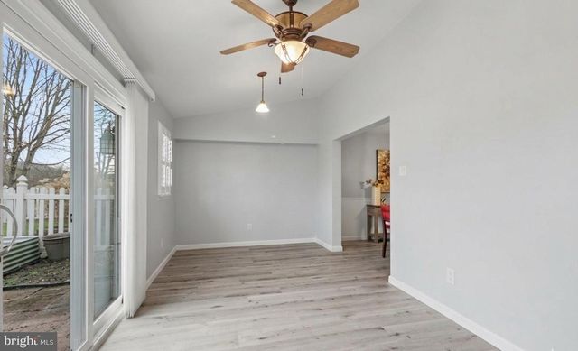 6 WESTWOOD CT, Enola, PA 17025